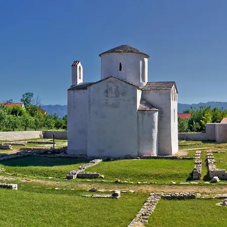 In With Terrace, Air Conditioning, Wi-fi 公寓