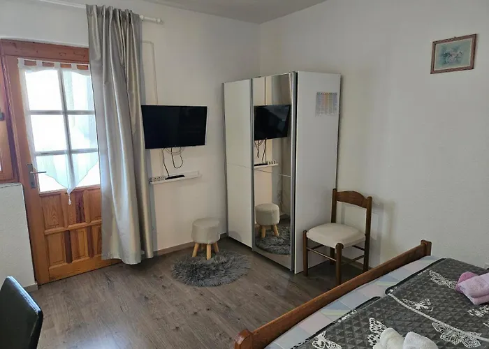 In With Terrace, Air Conditioning, Wi-fi Apartamento Nin