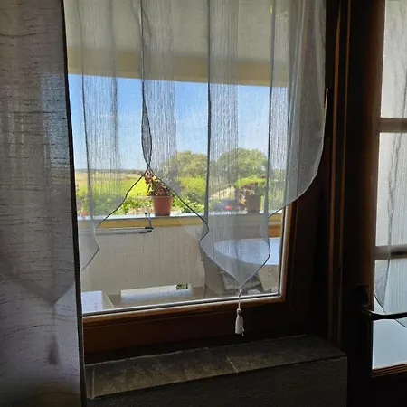 In With Terrace, Air Conditioning, Wi-fi